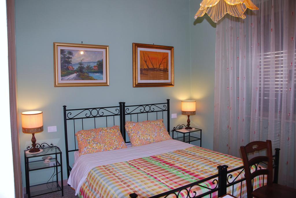 Guesthouse Stazione Pisa Centro Habitación foto